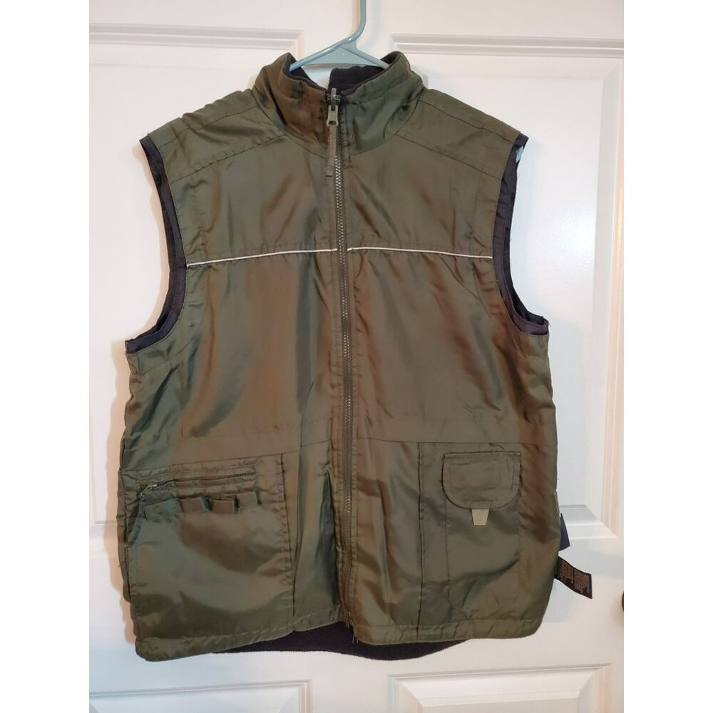 Route 66 Men's Reversible vest Green and Black with pockets Size 14/16